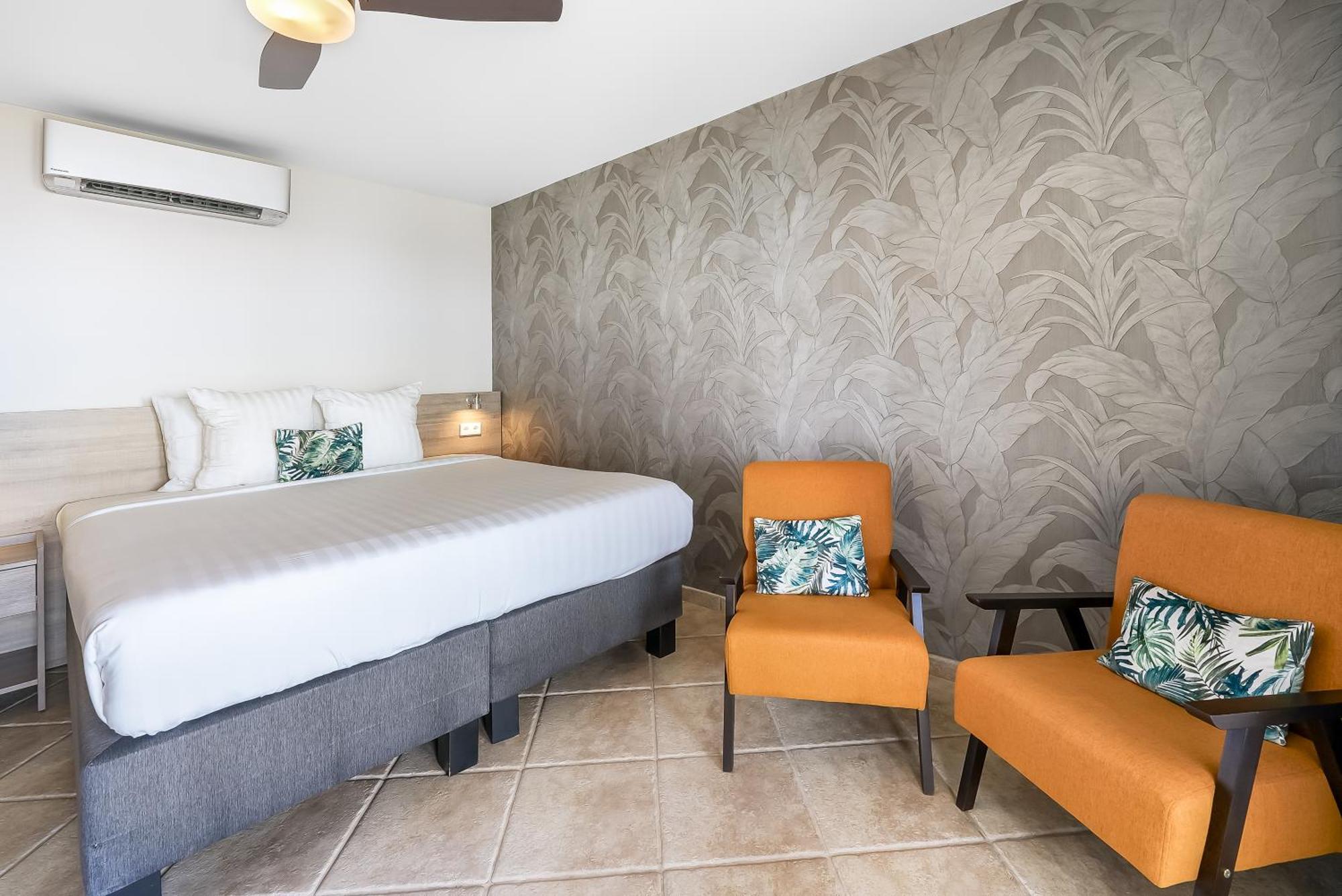 Lionsdive Beach Resort Curacao Luaran gambar